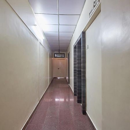 Plaza Guest House Мумбай Екстериор снимка
